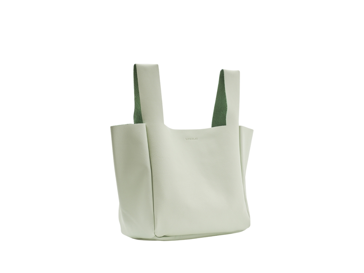 https://d2cva83hdk3bwc.cloudfront.net/longlai-jekyll---hyde-large-tote-bag-pastel---green-2.jpg