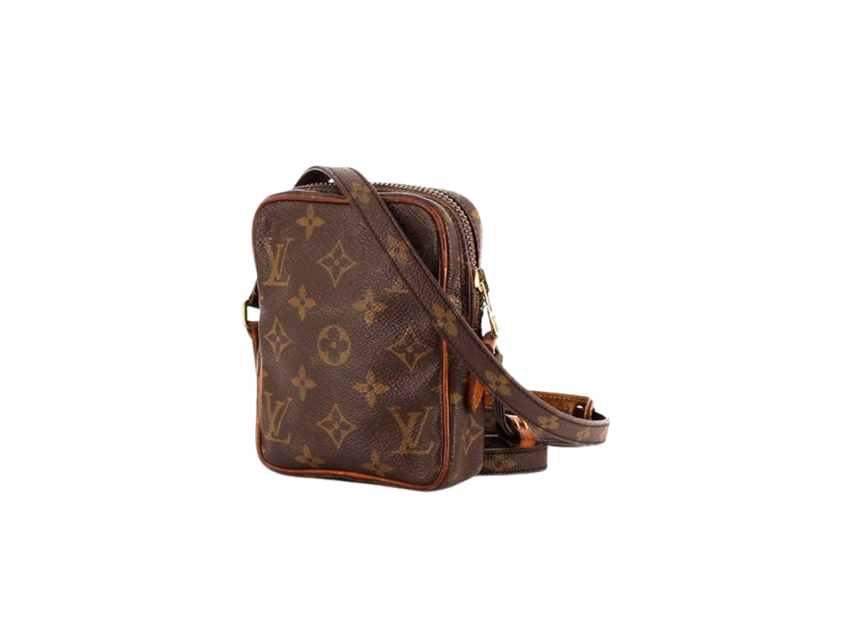 https://d2cva83hdk3bwc.cloudfront.net/louis-vuitton-danube-in-monogram-coated-canvas-with-gold-color-hardware-1.jpg