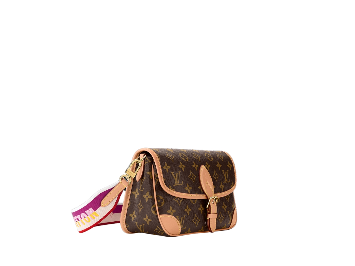 SASOM | กระเป๋า Louis Vuitton Diane In Monogram Canvas With Gold-Colour ...