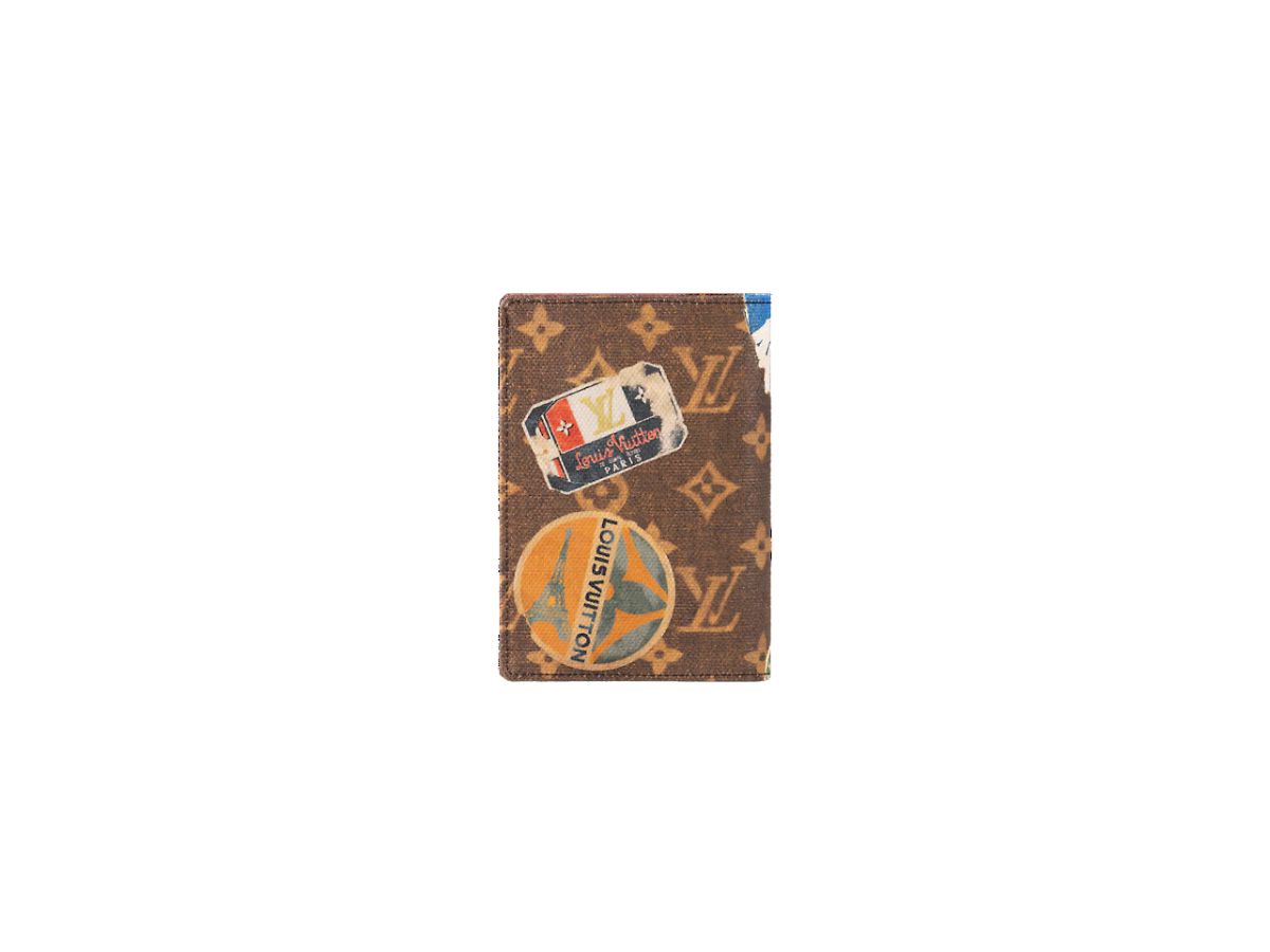 https://d2cva83hdk3bwc.cloudfront.net/louis-vuitton-flight-mode-passport-cover-in-monogram-canvas-3.jpg