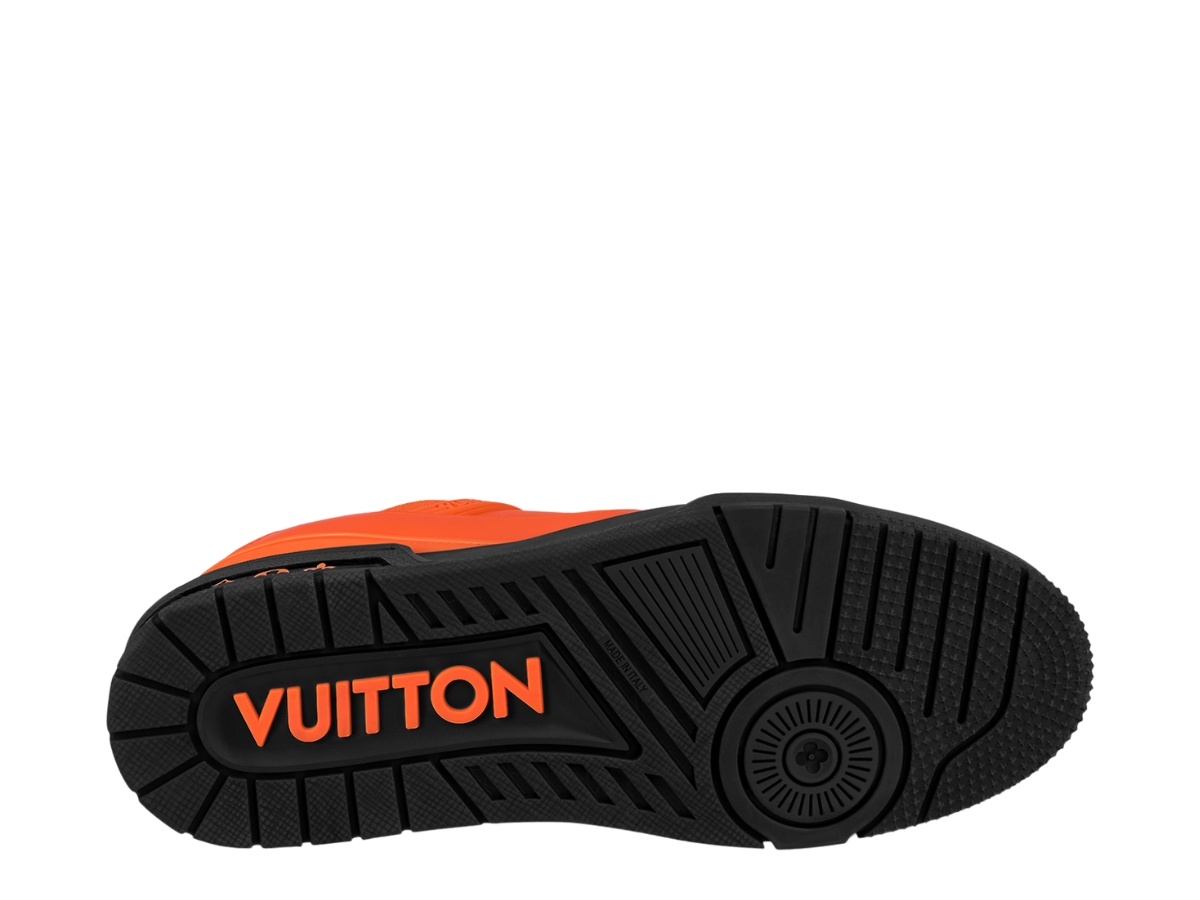 https://d2cva83hdk3bwc.cloudfront.net/louis-vuitton-lv-trainer-sneaker-orange--3.jpg
