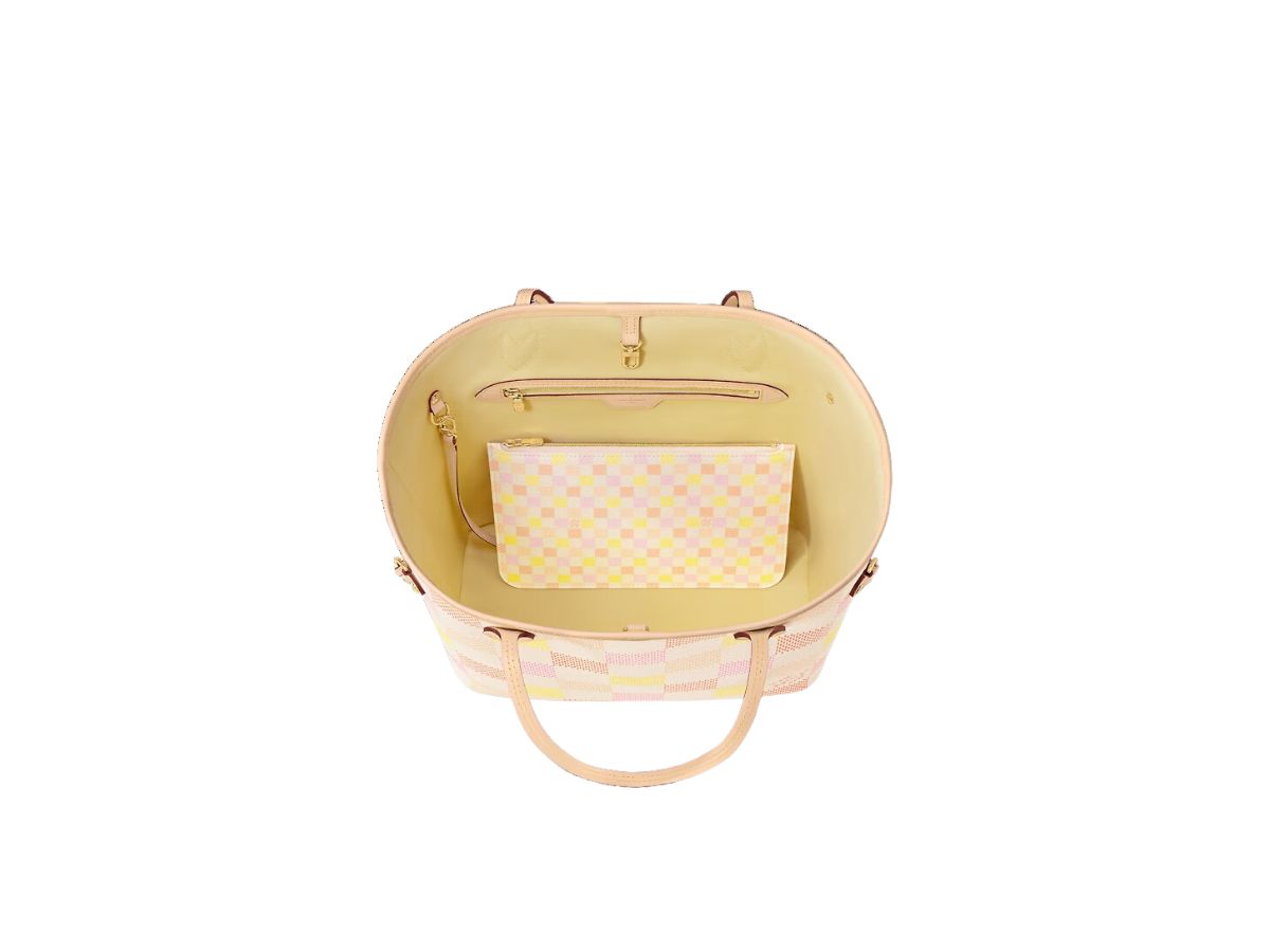 https://d2cva83hdk3bwc.cloudfront.net/louis-vuitton-neverfull-mm-in-damier-giant-canvas-with-gold-color-hardware-peach-3.jpg
