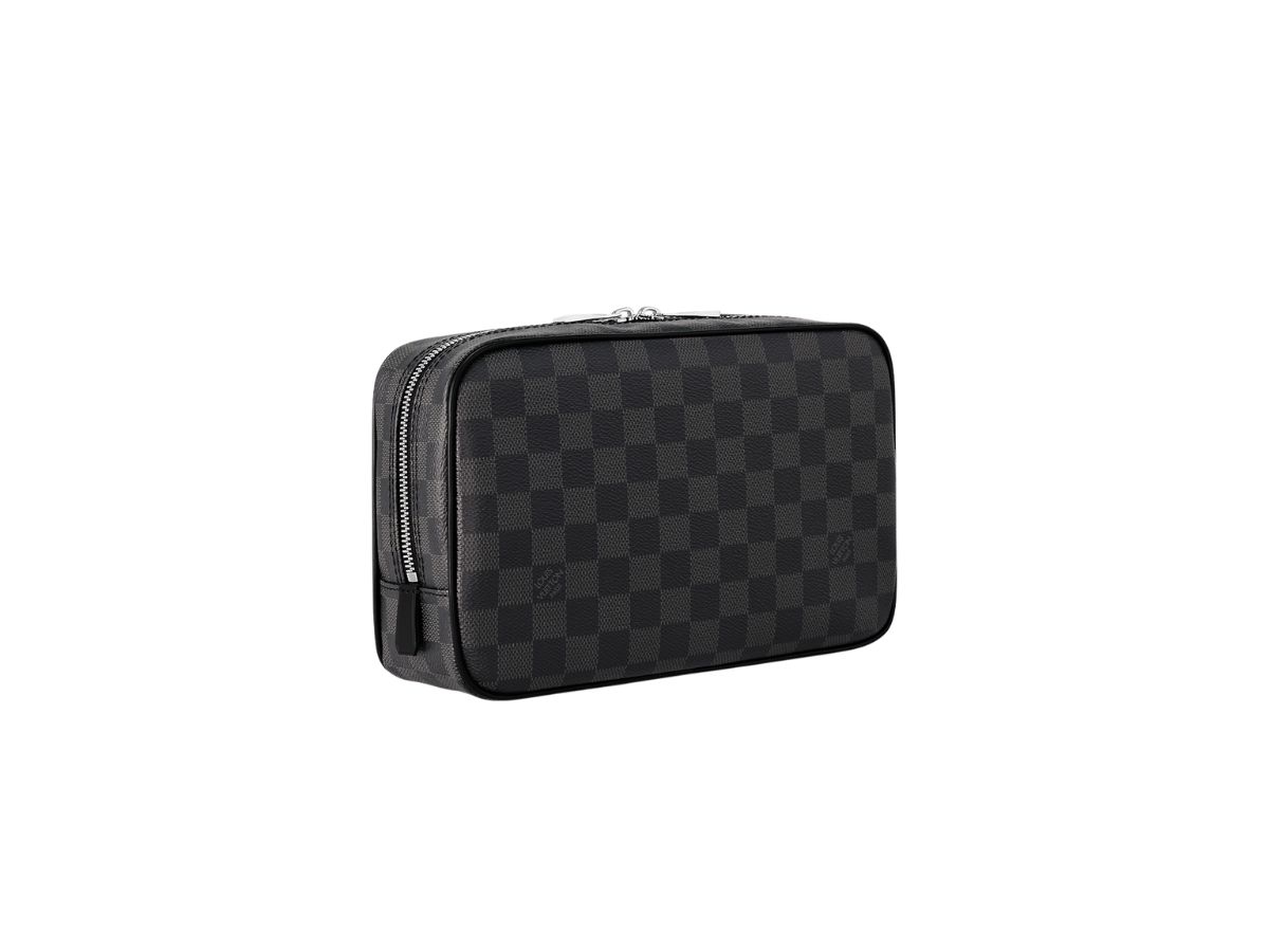 Louis Vuitton Damier Graphite Toilet Pouch GM N47521  Louis vuitton, Cheap louis  vuitton handbags, Louis vuitton handbags