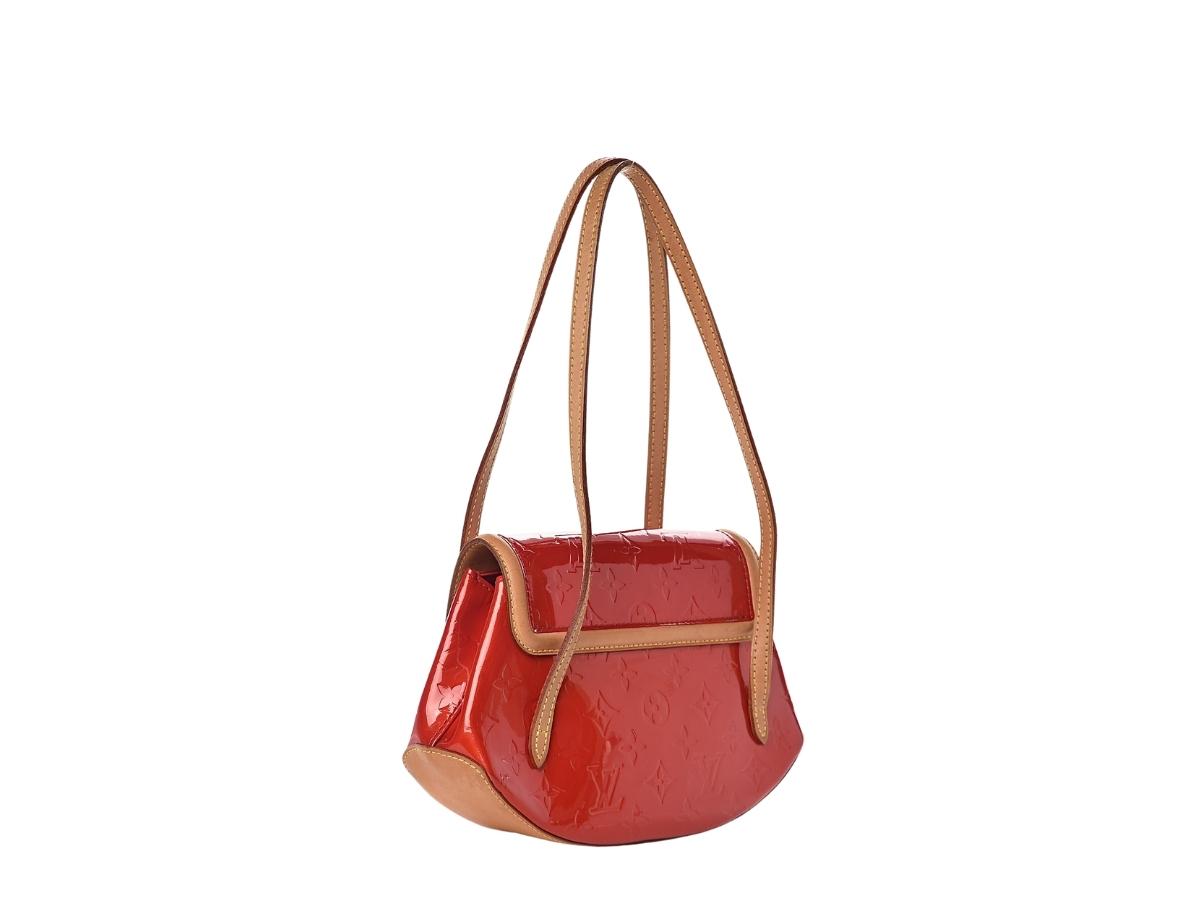 https://d2cva83hdk3bwc.cloudfront.net/louis-vuitton-vernis-biscayne-bay-pm-bag-in-monogram-with-cowhide-trim-red-2.jpg