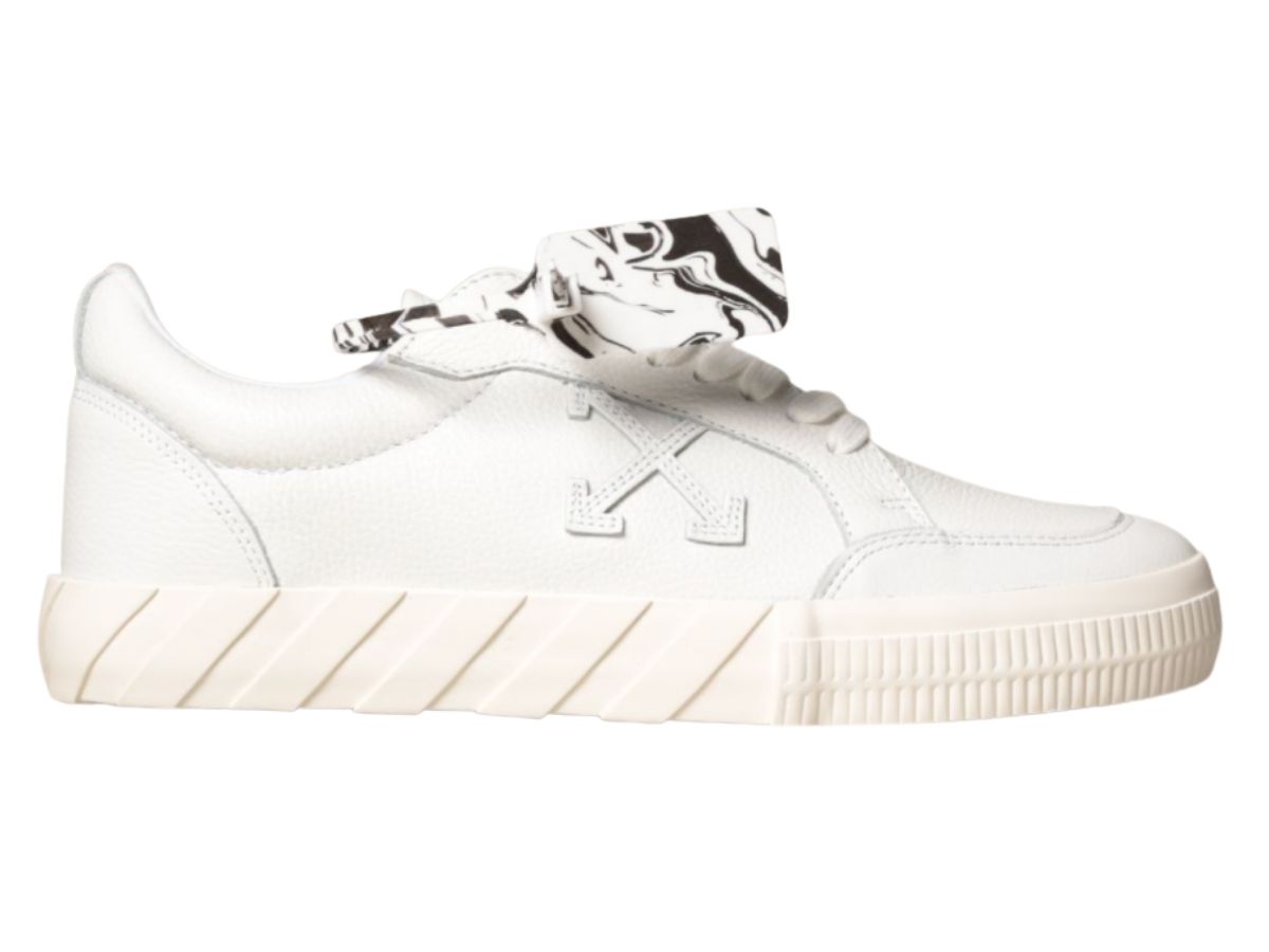 https://d2cva83hdk3bwc.cloudfront.net/low-vulcanized-off-white-sneakers-in-hammered-leather-with-arrows-1.jpg