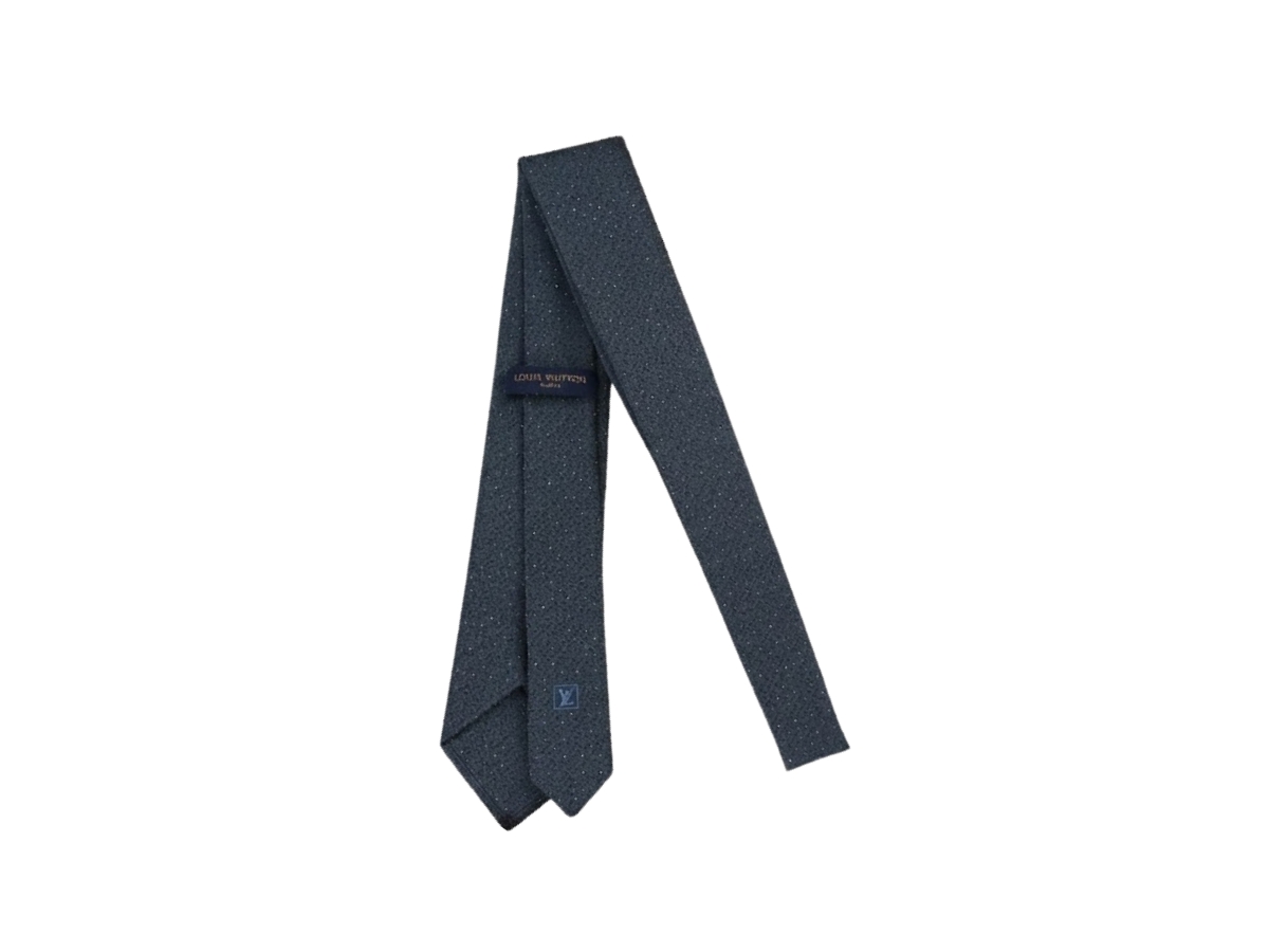 https://d2cva83hdk3bwc.cloudfront.net/lv-nwalvnn-louis-vuitton-necktie-navy-1.jpg