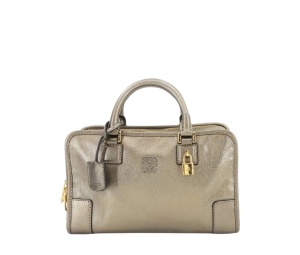Buy Loewe Amazona 23 Handbag Golden at Sasom – Authentic and Ready to Ship