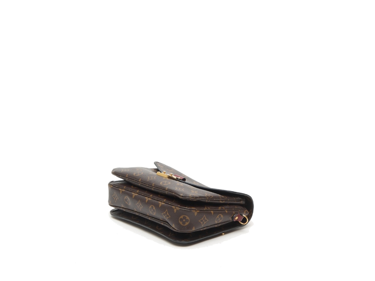 https://d2cva83hdk3bwc.cloudfront.net/m44668-louis-vuitton-braided-monogram-pochette-m-tis-bag-brown-4.jpg
