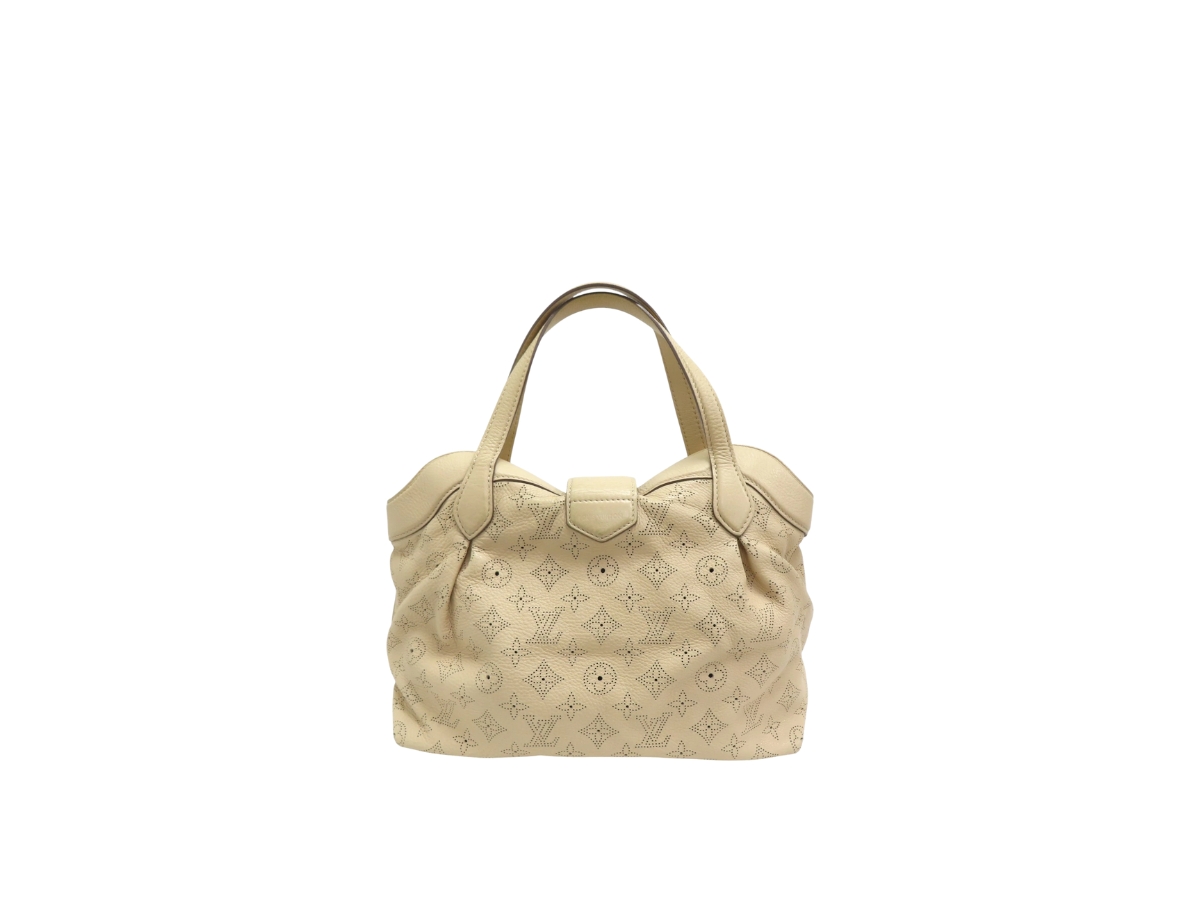 https://d2cva83hdk3bwc.cloudfront.net/m93081-louis-vuitton-cirrus-pm-monogram-mahina-beige-2.jpg