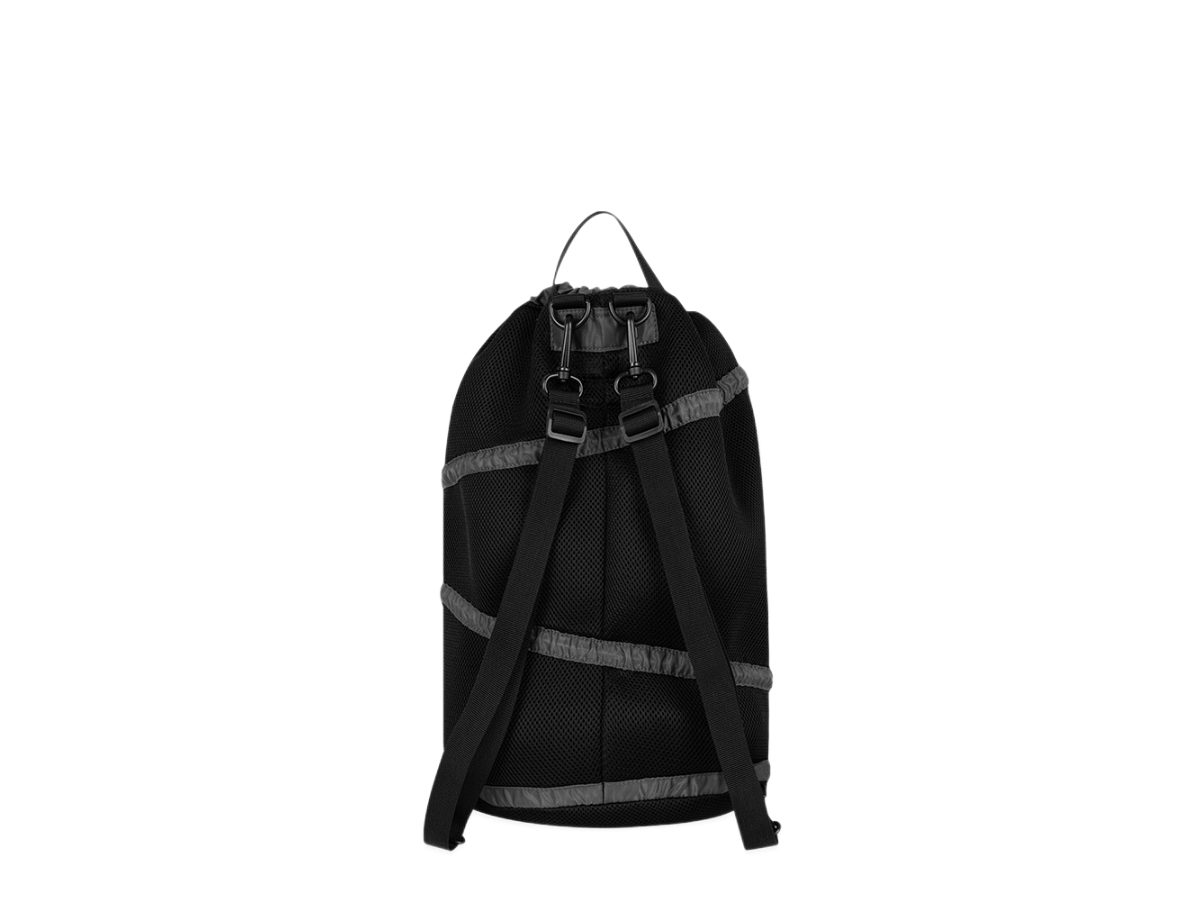 https://d2cva83hdk3bwc.cloudfront.net/mahagrid-air-mesh-gym-sack-black-2.jpg