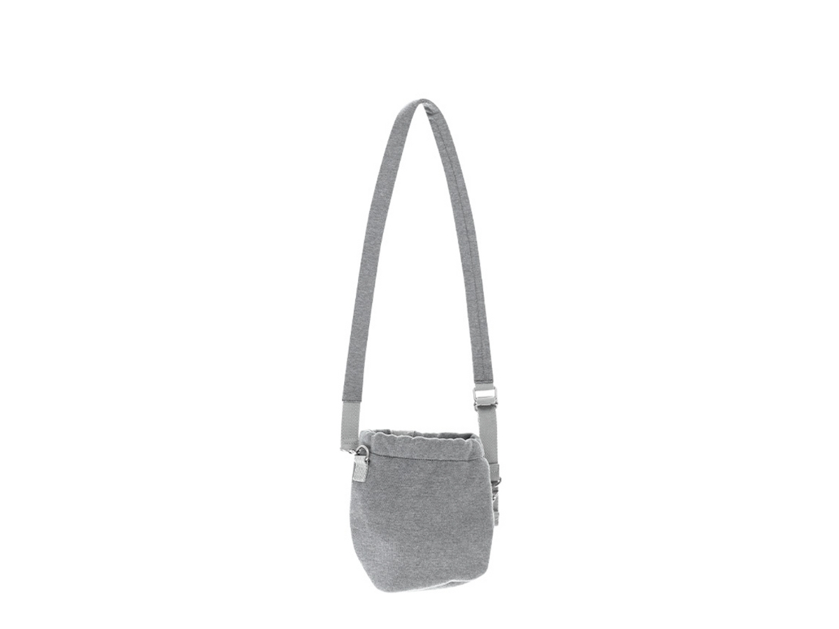 https://d2cva83hdk3bwc.cloudfront.net/mahagrid-eclipse-bucket-cross-bag-grey-2.jpg