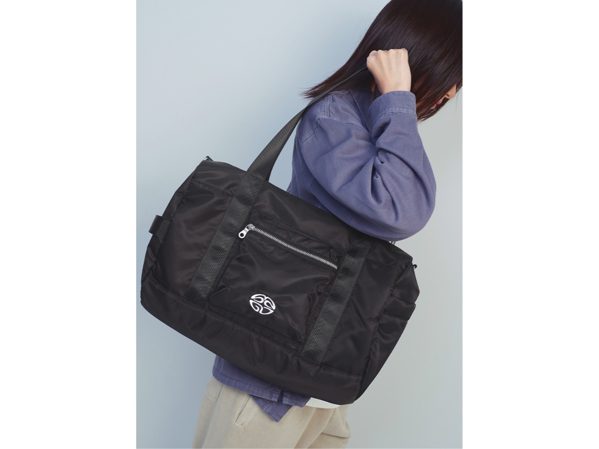 https://d2cva83hdk3bwc.cloudfront.net/mahagrid-eclipse-duffle-bag-black-4.jpg