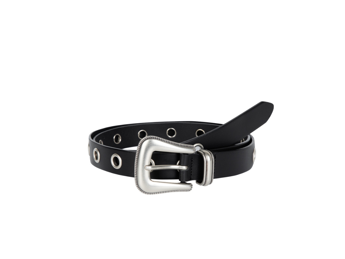 https://d2cva83hdk3bwc.cloudfront.net/mahagrid-western-eyelet-leather-belt-black-1.jpg