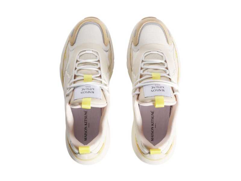 https://d2cva83hdk3bwc.cloudfront.net/maison-kitsune_maison-kitsune-sora-runner-kiss-tournesol-latte-4.jpg