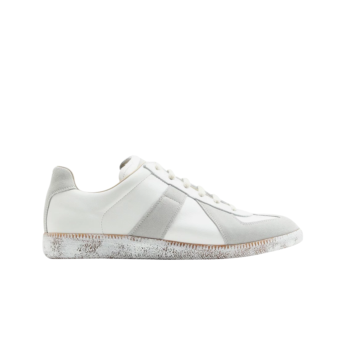 https://d2cva83hdk3bwc.cloudfront.net/maison-margiela-replica-painted-sneakers-white-2.jpg