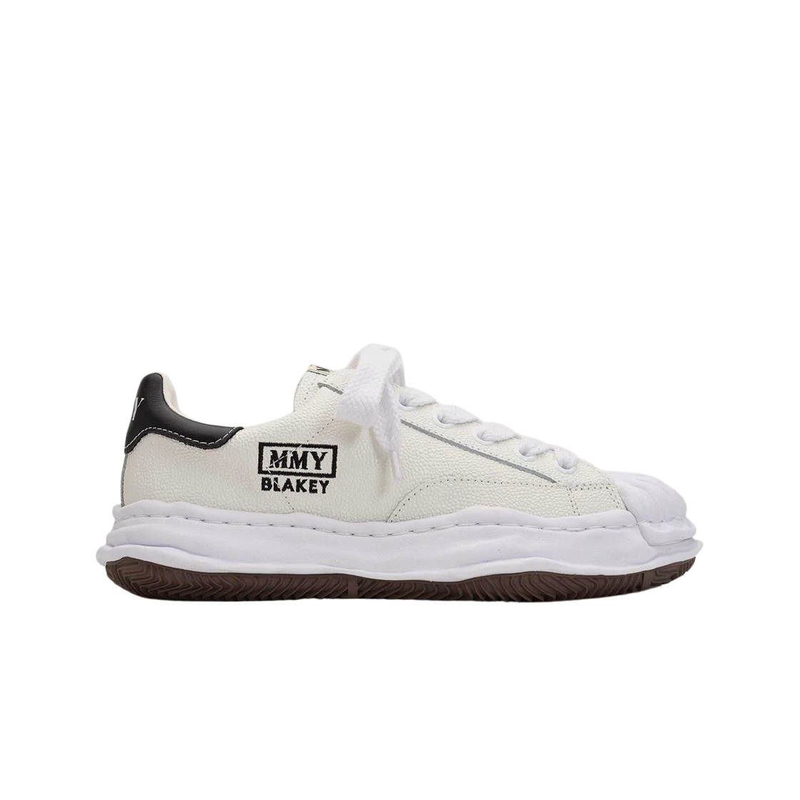 https://d2cva83hdk3bwc.cloudfront.net/maison-mihara-yasuhiro-blakey-og-sole-embossed-leather-low-top-sneakers-white-1.jpg