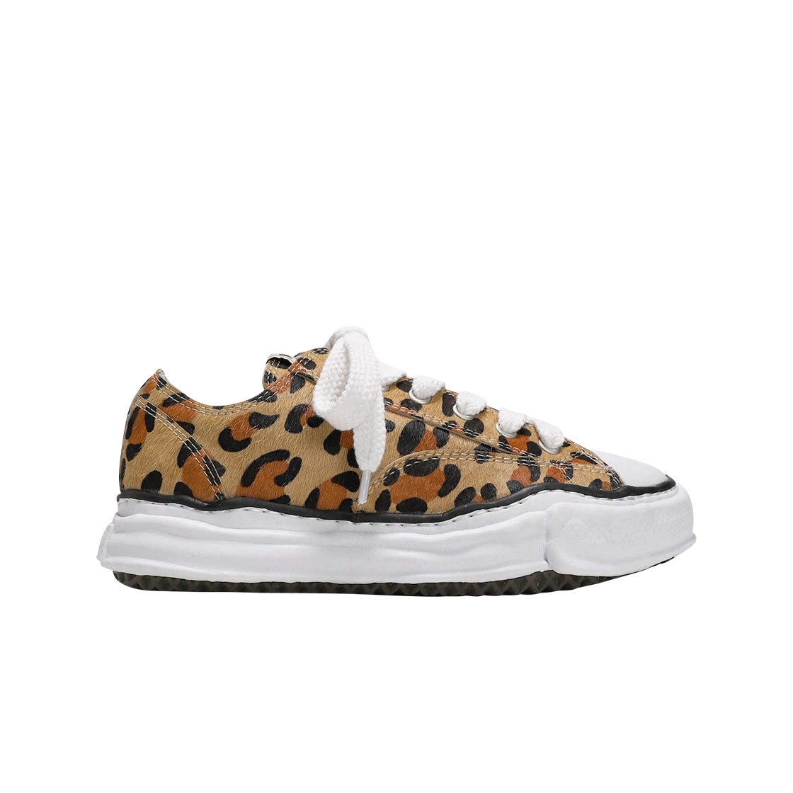 https://d2cva83hdk3bwc.cloudfront.net/maison-mihara-yasuhiro-peterson-og-sole-calf-hair-low-top-sneakers-leopard-2.jpg