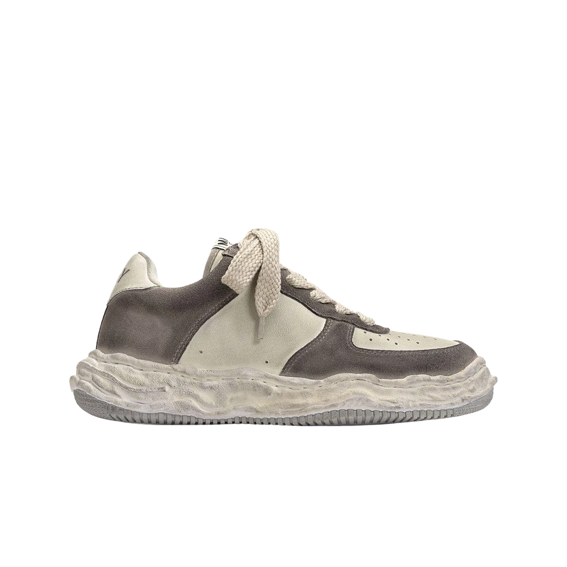 https://d2cva83hdk3bwc.cloudfront.net/maison-mihara-yasuhiro-wayne-og-sole-distressed-leather-low-top-sneaker-white-2.jpg