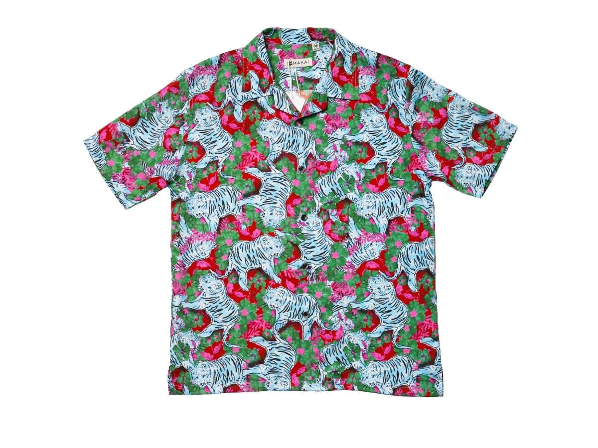 https://d2cva83hdk3bwc.cloudfront.net/makai-pohela-lyocell-hawaiian-shirt-1.jpg