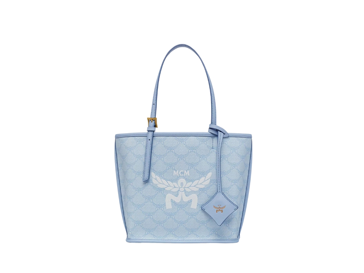 https://d2cva83hdk3bwc.cloudfront.net/mcm-mini-himmel-shopper-in-lauretos-with-natural-nappa-leather-ancient-blue-1.jpg