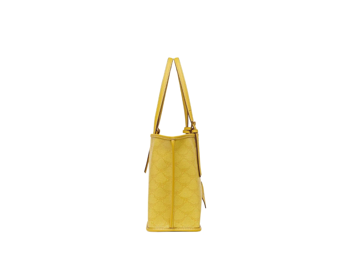 https://d2cva83hdk3bwc.cloudfront.net/mcm-mini-himmel-shopper-in-lauretos-with-natural-nappa-leather-yellow-lemon-gold-2.jpg