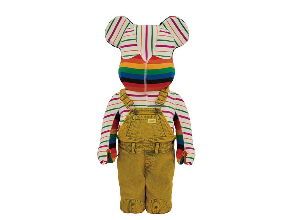 https://d2cva83hdk3bwc.cloudfront.net/medicom-toy-drxromanelli-x-guess-jeans-usa-one-of-kind-collection-a-1000-1.jpg