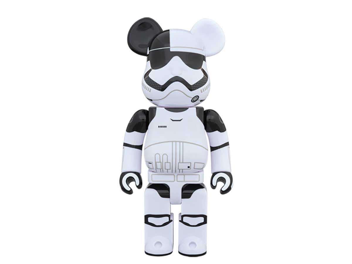 https://d2cva83hdk3bwc.cloudfront.net/medicom-toy-first-order-stormtrooper-executioner-400-1.jpg