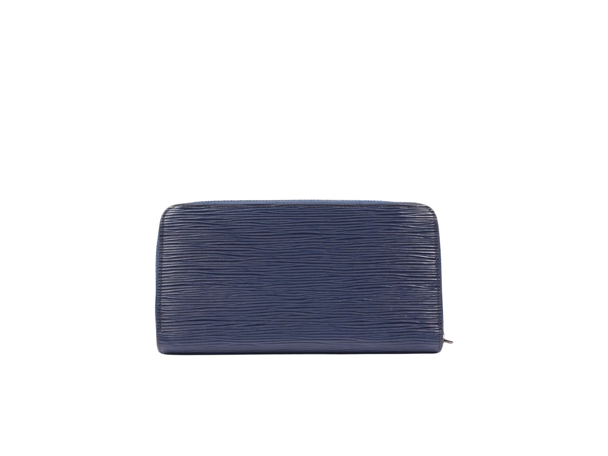 https://d2cva83hdk3bwc.cloudfront.net/mi4290-louis-vuitton-epi-zippy-long-wallet-navy-2.jpg
