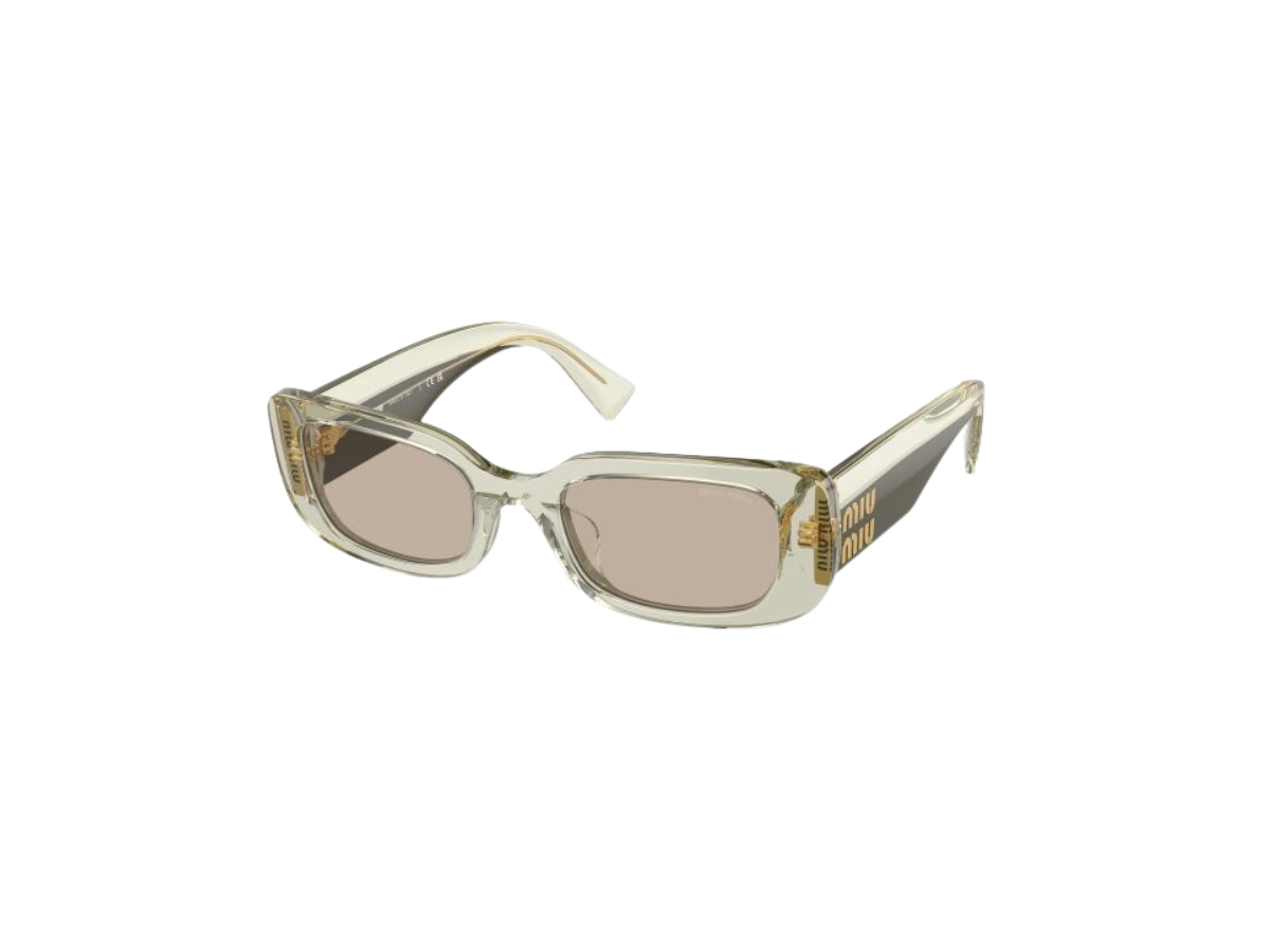 https://d2cva83hdk3bwc.cloudfront.net/miu-miu-eyewear-sunglasses-in-transparent-design-rectangle-frame-juta-2.jpg