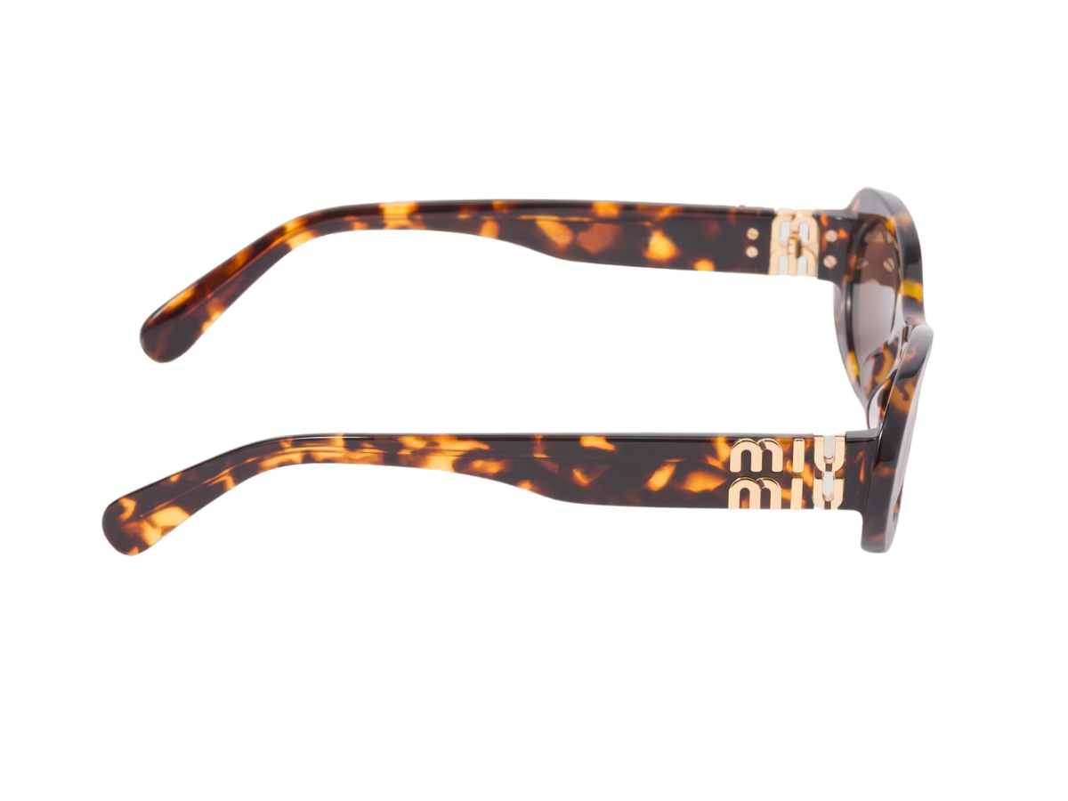 https://d2cva83hdk3bwc.cloudfront.net/miu-miu-glimpse-sunglasses-in-honey-tortoiseshell-acetate-frame-with-coffee-lenses-3.jpg