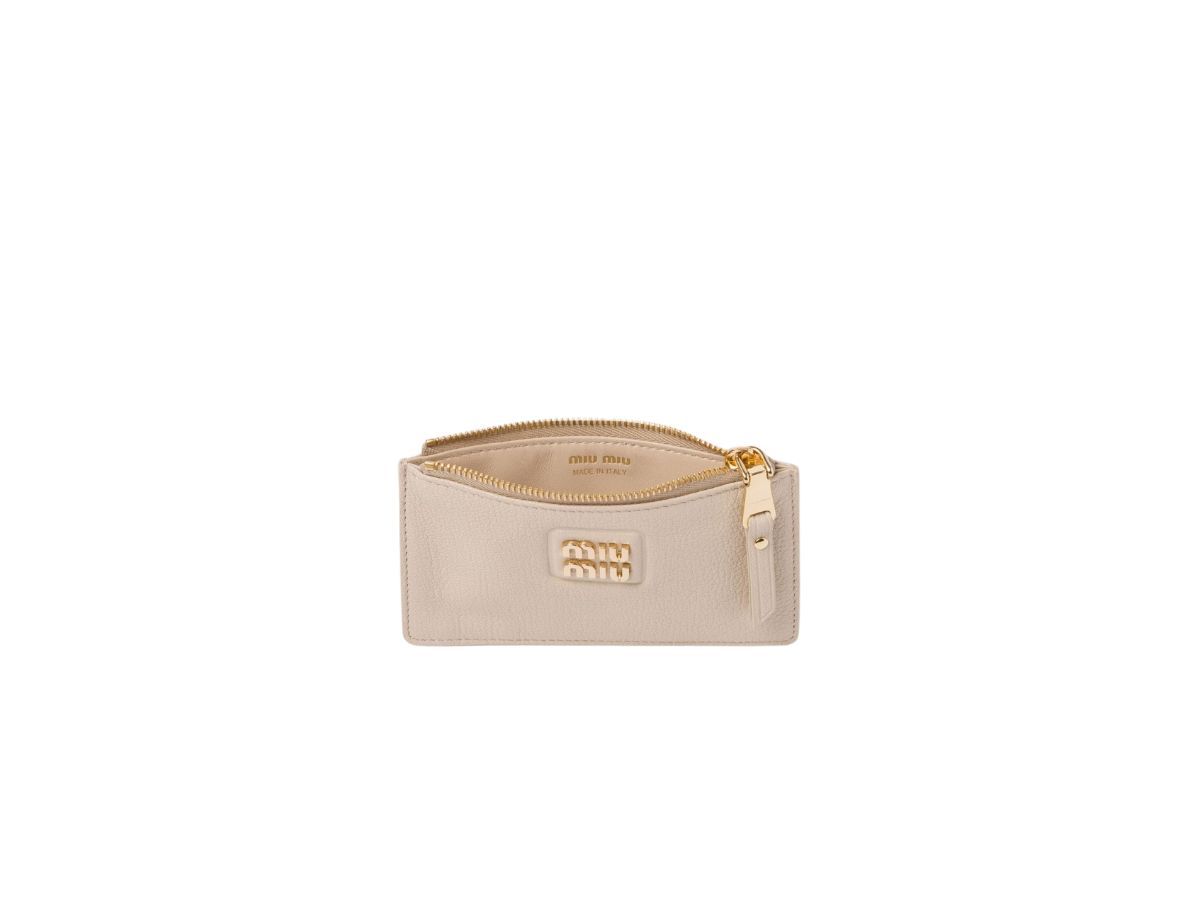https://d2cva83hdk3bwc.cloudfront.net/miu-miu-madras-leather-envelope-wallet-with-five-card-slots-raw-white-2.jpg