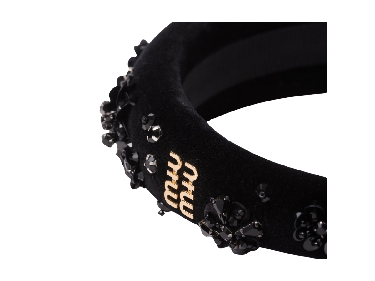 https://d2cva83hdk3bwc.cloudfront.net/miu-miu-velvet-headband-in-fabic-with-sequin-floral-appliqu-s-metal-lettering-logo-black-2.jpg