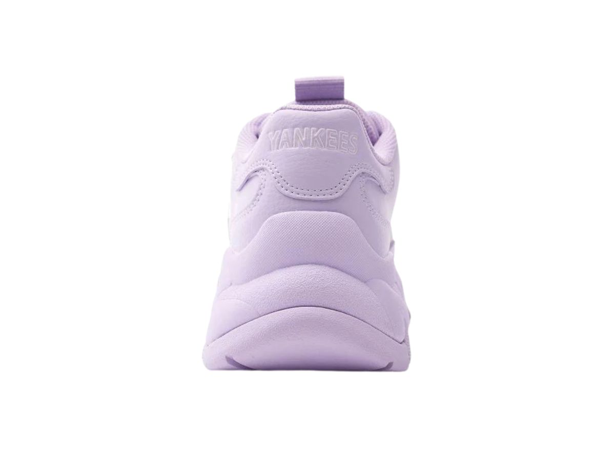https://d2cva83hdk3bwc.cloudfront.net/mlb-bigball-chunky-pastel-new-york-yankees-lavender-3.jpg