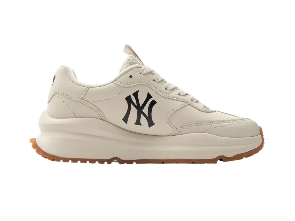 https://d2cva83hdk3bwc.cloudfront.net/mlb-chunky-runner-basic-new-york-yankees-cream-2.jpg