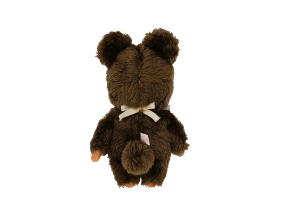 https://d2cva83hdk3bwc.cloudfront.net/monchhichi-girl-bear-bib-2.jpg