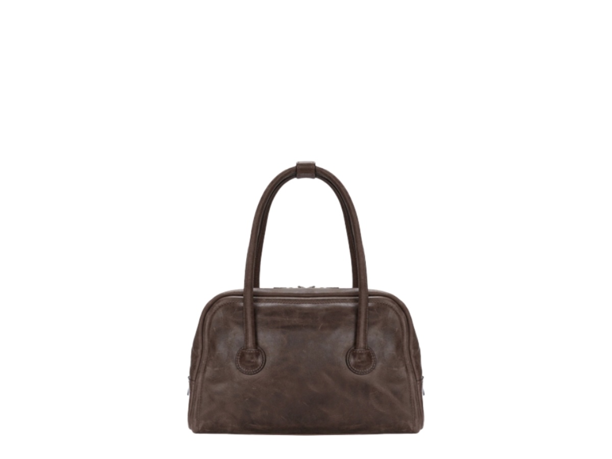 https://d2cva83hdk3bwc.cloudfront.net/msw-3484735-margesherwood-soft-tote-washed-brown-pull-up-2.jpg