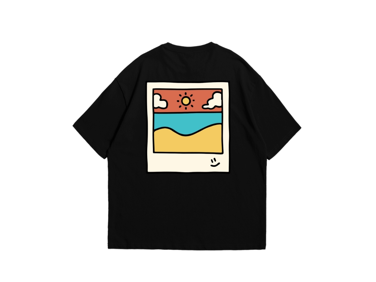 https://d2cva83hdk3bwc.cloudfront.net/my-youngs-summer-oversized-t-shirt-black-2.jpg