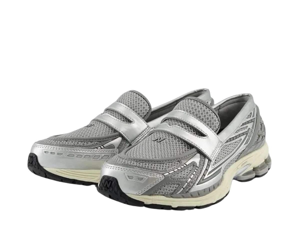 https://d2cva83hdk3bwc.cloudfront.net/new-balance-1906l-loafer-metallic-silver-3.jpg