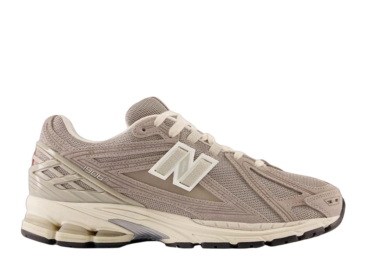 https://d2cva83hdk3bwc.cloudfront.net/new-balance-1906r-beige-cream-1.jpg