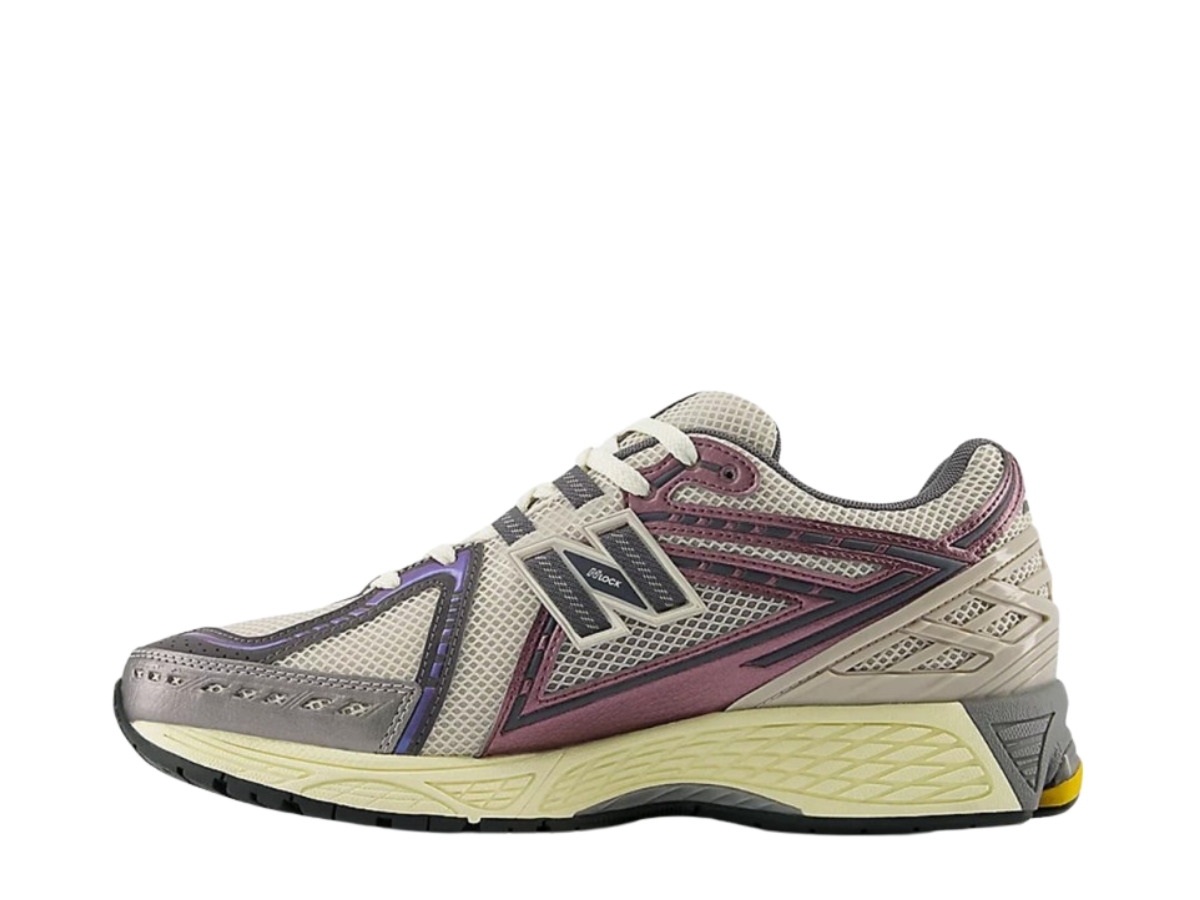 https://d2cva83hdk3bwc.cloudfront.net/new-balance-1906r-licorice-2.jpg