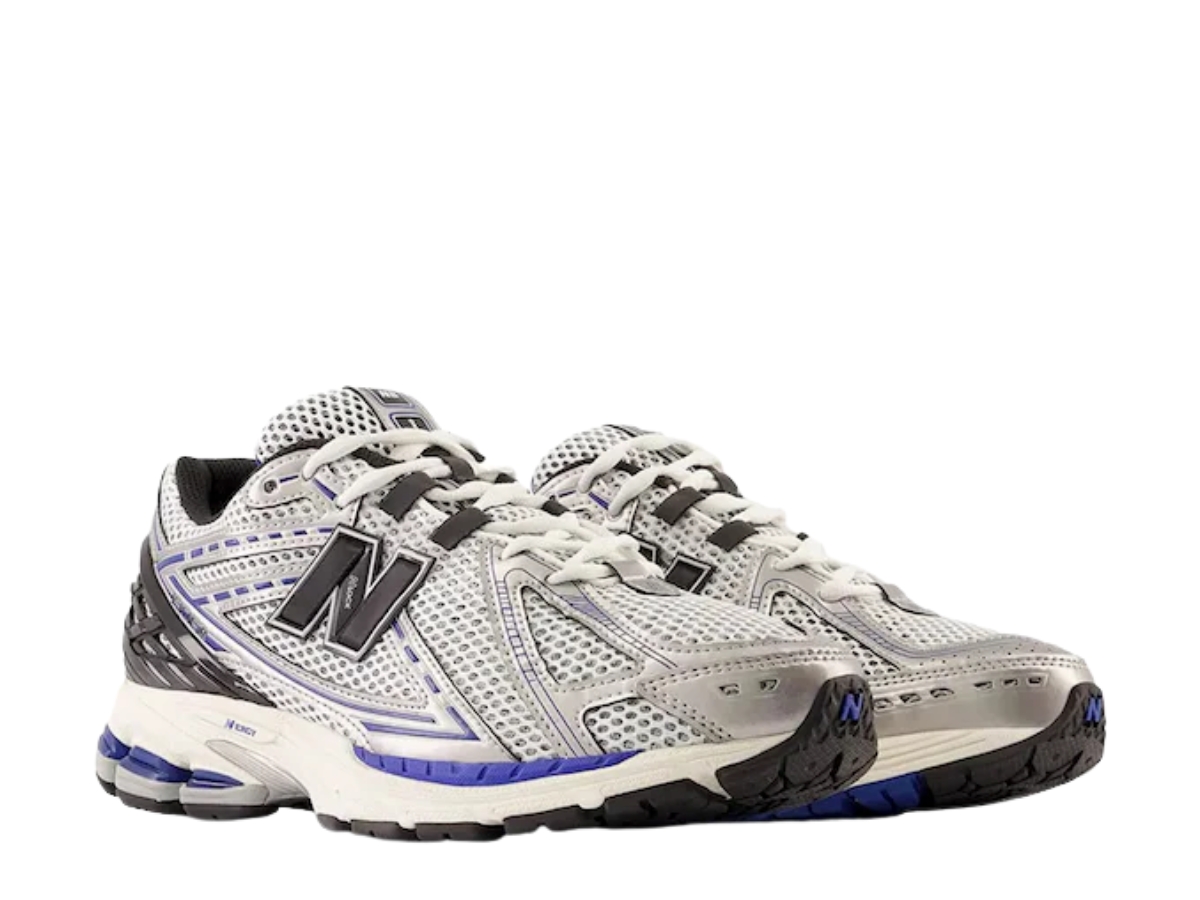 https://d2cva83hdk3bwc.cloudfront.net/new-balance-1906r-silver-metallic-blue-3.jpg