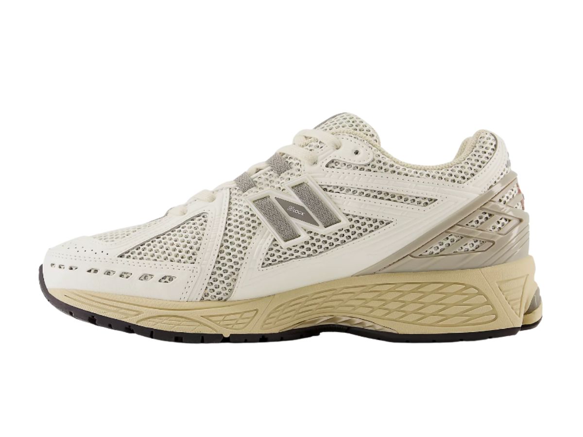 https://d2cva83hdk3bwc.cloudfront.net/new-balance-1906r-white-grey-cream-3.jpg