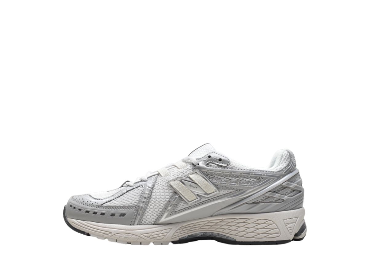 https://d2cva83hdk3bwc.cloudfront.net/new-balance-1906r-white-grey-silver-2.jpg