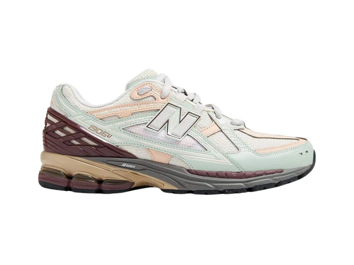 https://d2cva83hdk3bwc.cloudfront.net/new-balance-1906u-clay-ash-1.jpg