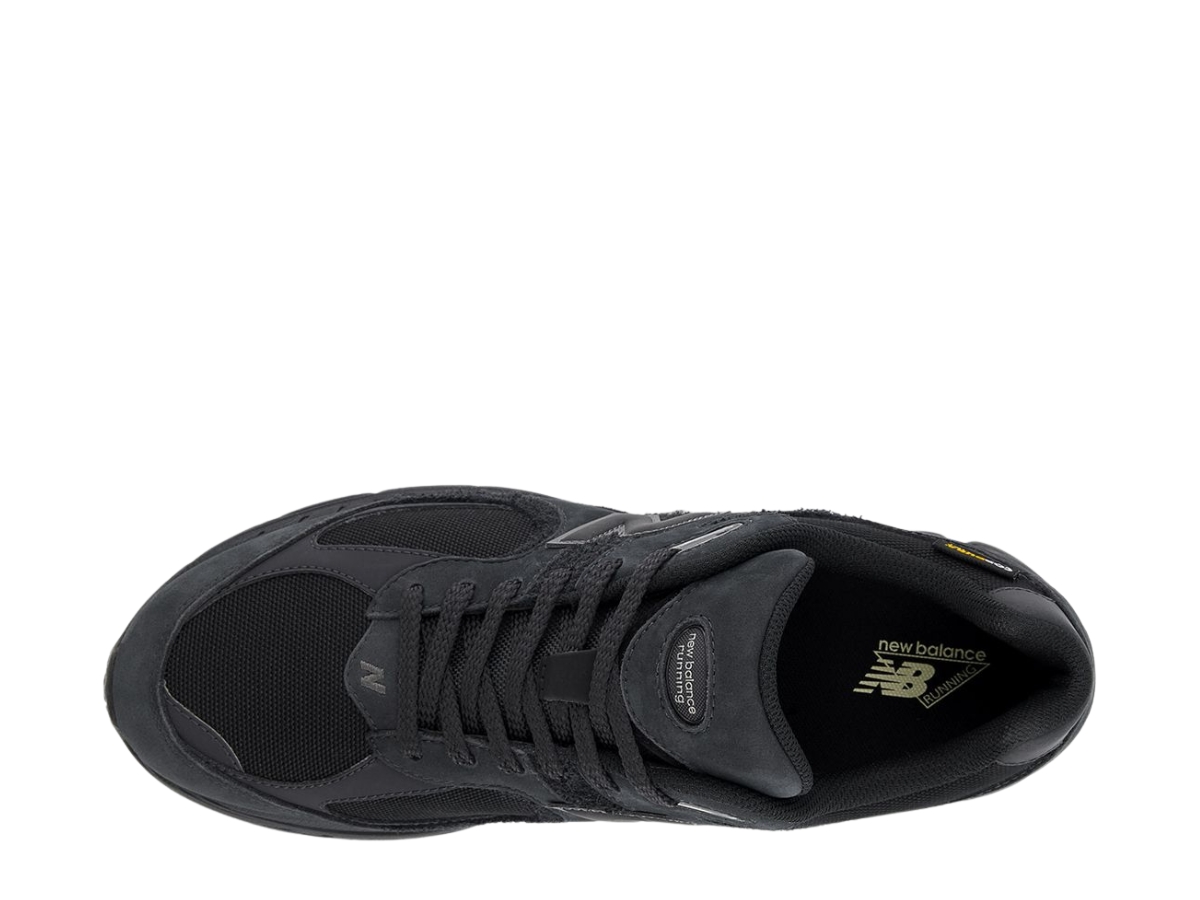 https://d2cva83hdk3bwc.cloudfront.net/new-balance-2002r-cordura-phantom-black-3.jpg