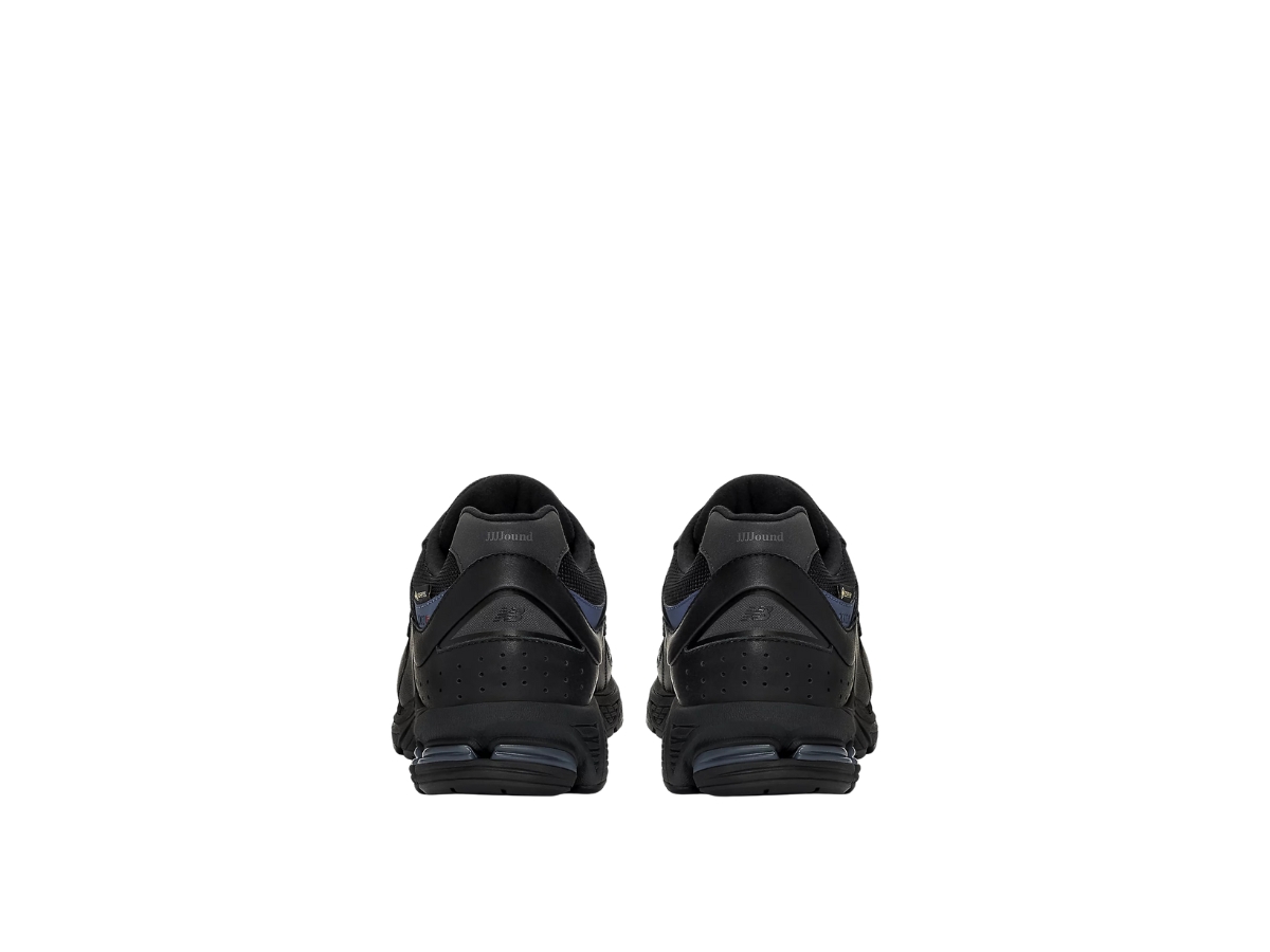 https://d2cva83hdk3bwc.cloudfront.net/new-balance-2002r-gore-tex-jjjjound-black-storm-5.jpg