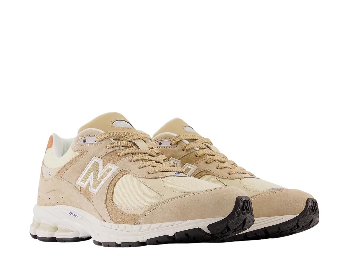 https://d2cva83hdk3bwc.cloudfront.net/new-balance-2002r-incense-sepia-bone-3.jpg