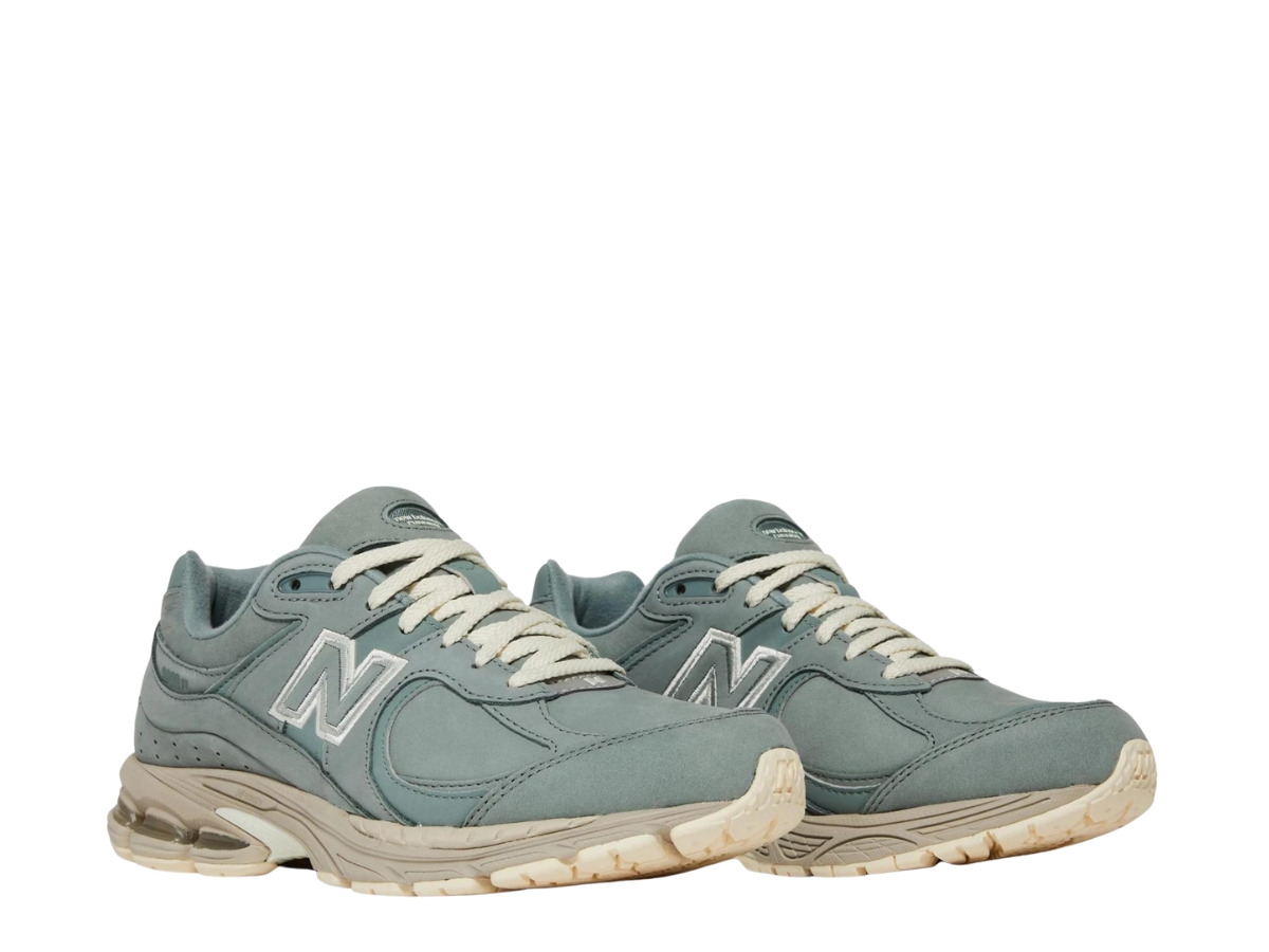 https://d2cva83hdk3bwc.cloudfront.net/new-balance-2002r-kith-pistachio-3.jpg