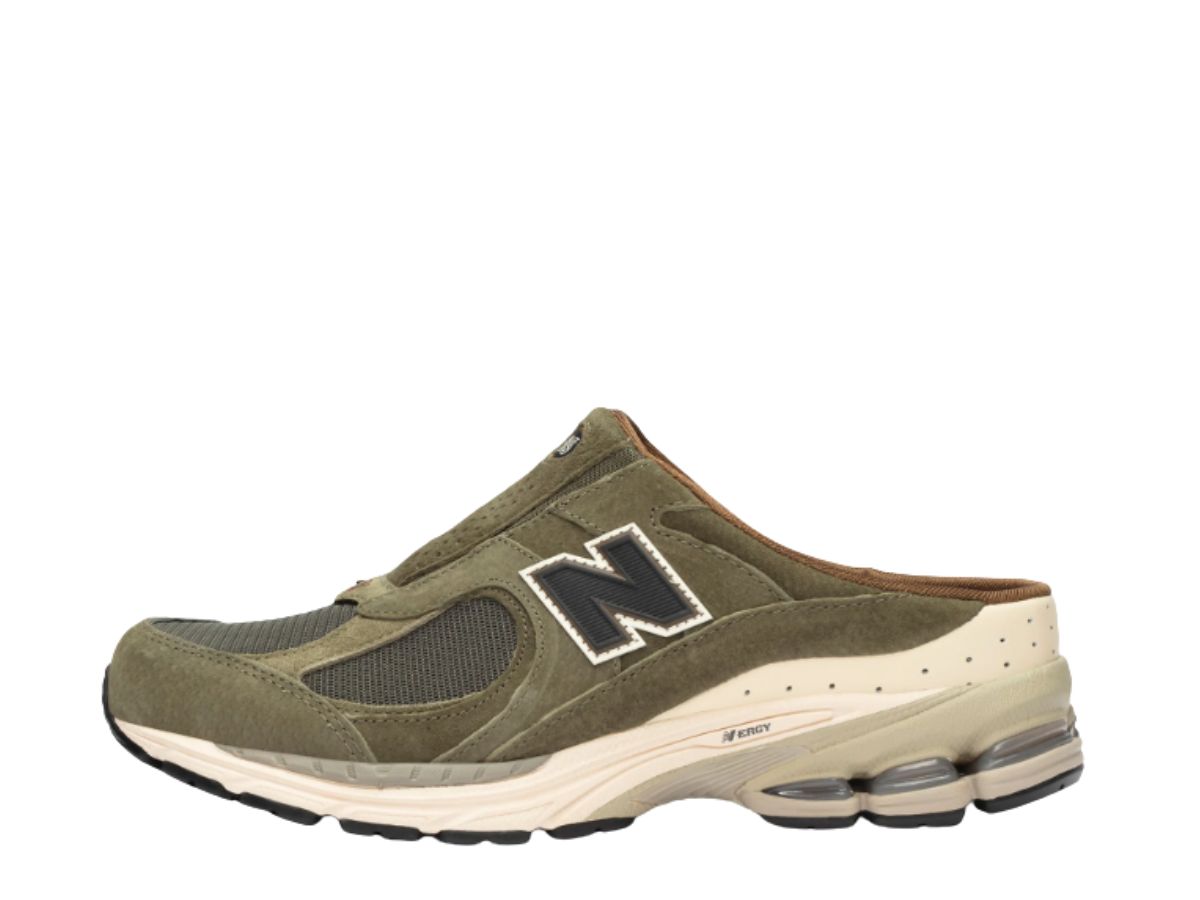 https://d2cva83hdk3bwc.cloudfront.net/new-balance-2002r-mule-sns-desert-palm-2.jpg