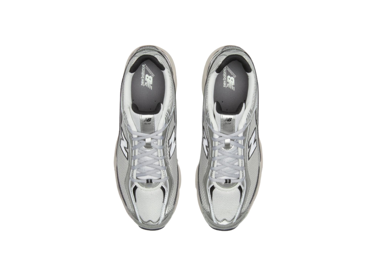 https://d2cva83hdk3bwc.cloudfront.net/new-balance-509-silver-and-black-3.jpg